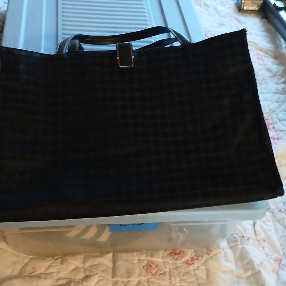 Kate Spade  - Picture 5 of 8